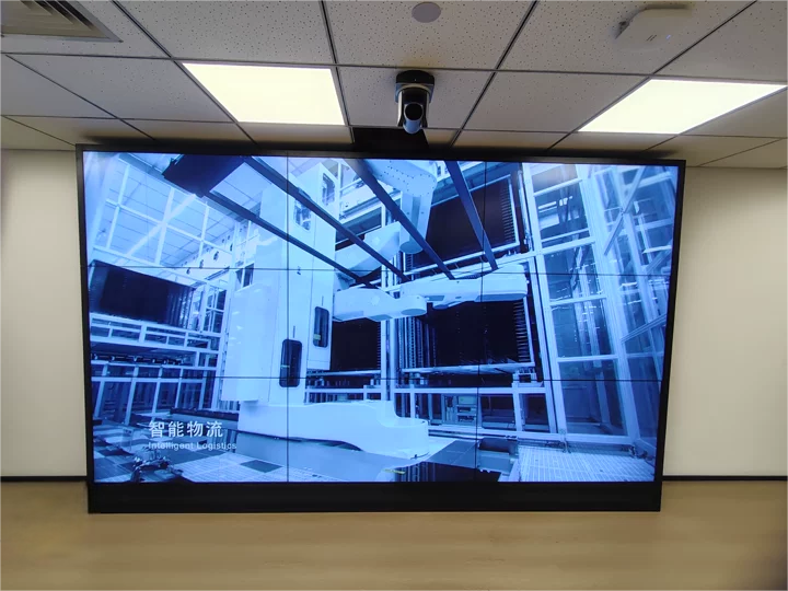 武漢某單位會議室  55寸3.5mm拼縫拼接屏